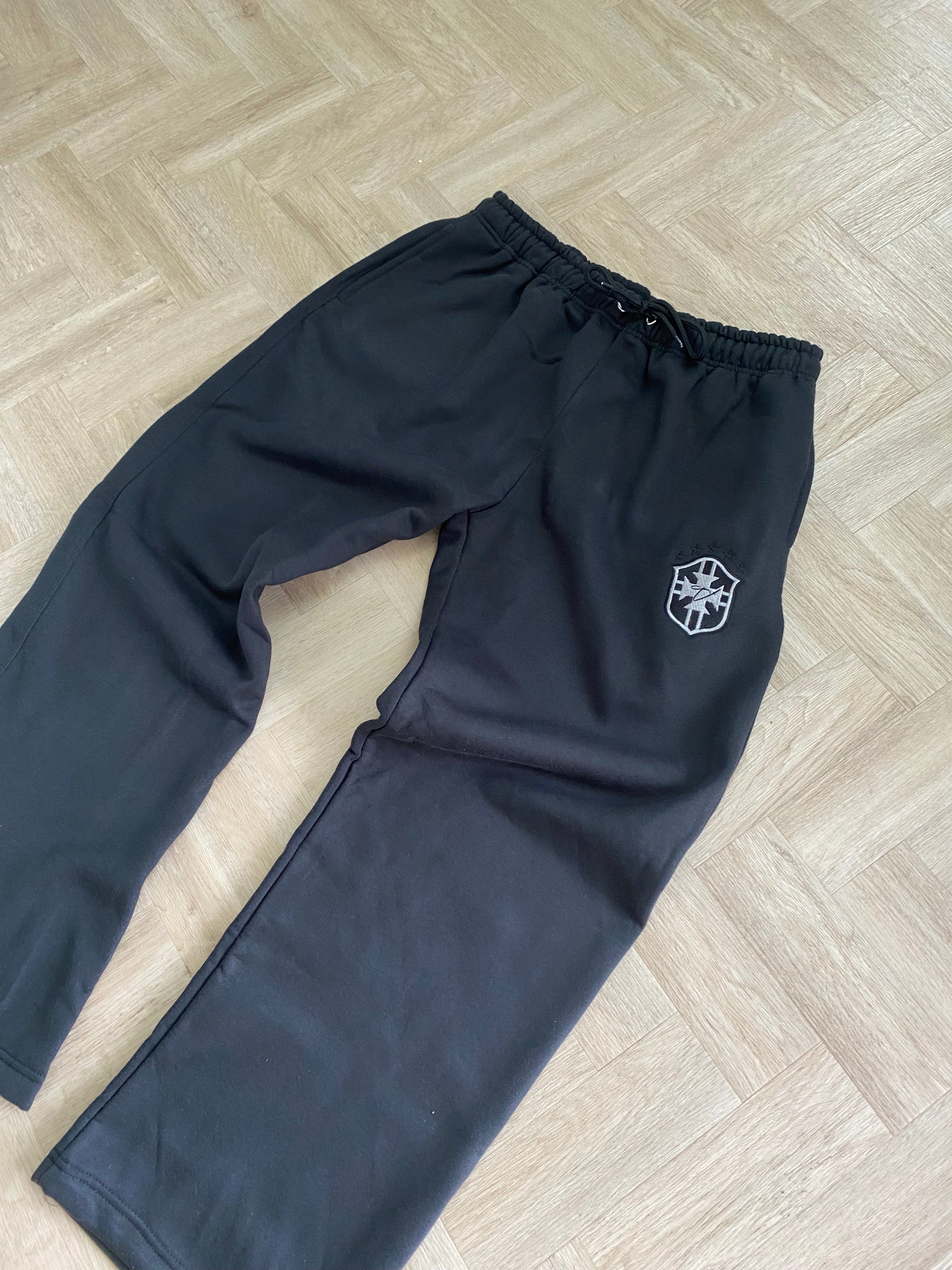 BLACK BRAZILIAN JOGGERS